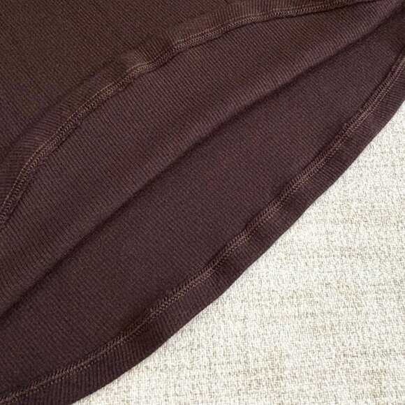 lululemon Espresso Hold Tight Cropped Tank size 6 - Picture 9 of 13